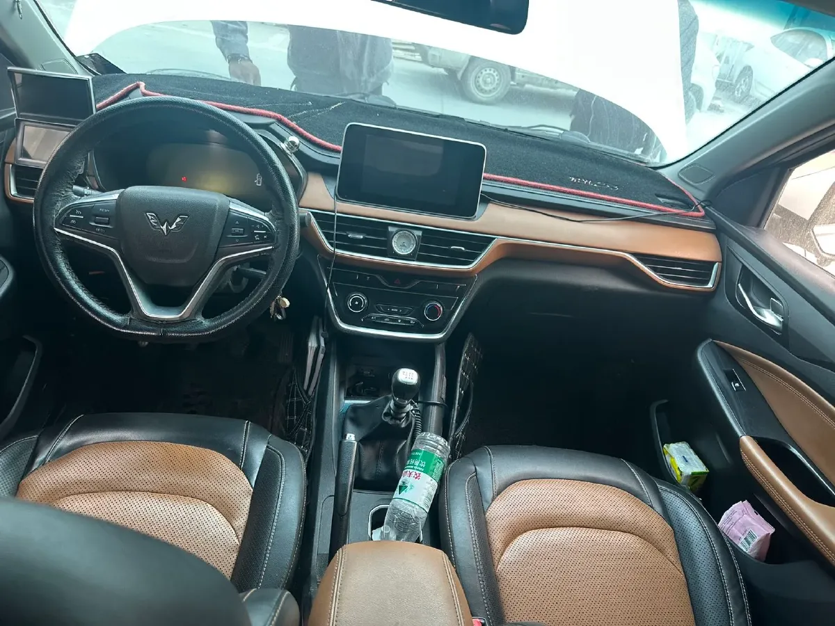 2018 WuLing HongGuang S3 1.5L 112HP L4 6MT,autocango,china used car exporter,china ev exporter,chinese used car exporter,chinese used ev exporter