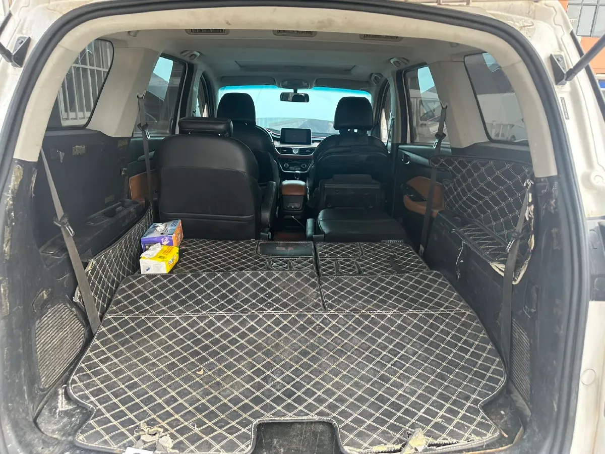 2018 WuLing HongGuang S3 1.5L 112HP L4 6MT,autocango,china used car exporter,china ev exporter,chinese used car exporter,chinese used ev exporter