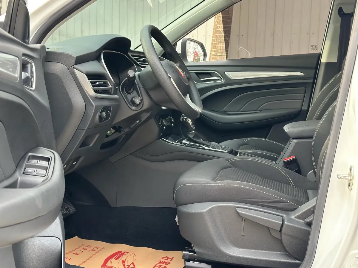 2020 Roewe RX3 1.6L 125HP L4 CVT,autocango,china used car exporter,china ev exporter,chinese used car exporter,chinese used ev exporter