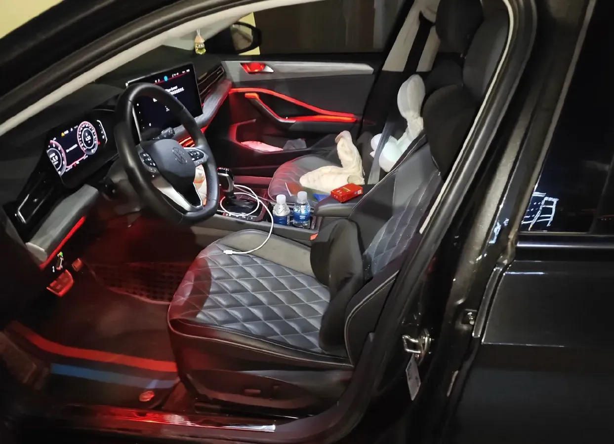 2023 Volkswagen Sagitar 1.5T 160HP L4 7DCT,autocango,china used car exporter,china ev exporter,chinese used car exporter,chinese used ev exporter