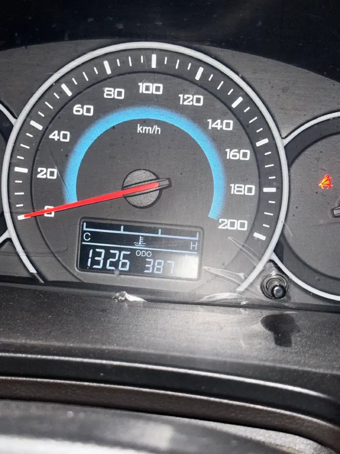 2019 WuLing HongGuang V 1.5L 99HP L4 6MT,autocango,china used car exporter,china ev exporter,chinese used car exporter,chinese used ev exporter