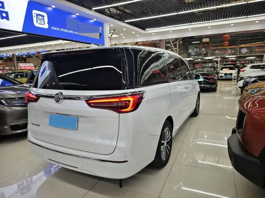 2023 Buick GL8 2.0T 237HP L4 9AT,autocango,china used car exporter,china ev exporter,chinese used car exporter,chinese used ev exporter