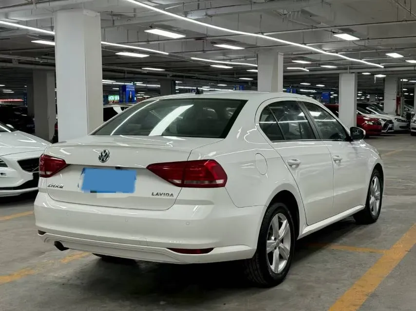 2017 Volkswagen Lavida 1.6L 110HP L4 6AT,autocango,china used car exporter,china ev exporter,chinese used car exporter,chinese used ev exporter