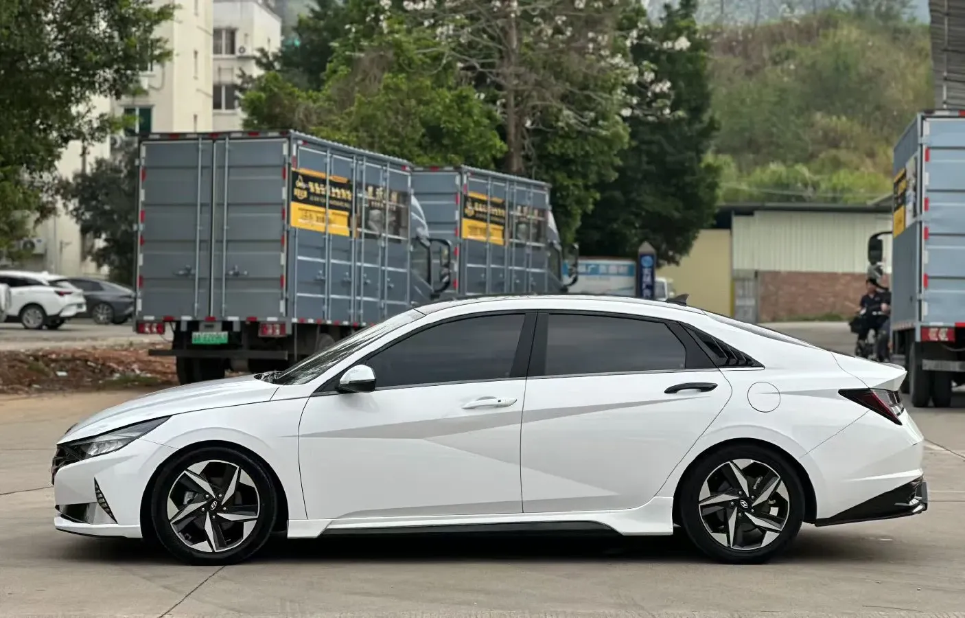 2021 Hyundai Elantra 1.5L 115HP L4 CVT,autocango,china used car exporter,china ev exporter,chinese used car exporter,chinese used ev exporter