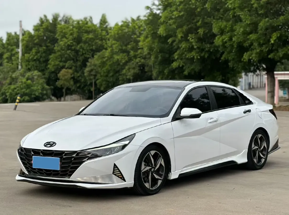 2021 Hyundai Elantra 1.5L 115HP L4 CVT,autocango,china used car exporter,china ev exporter,chinese used car exporter,chinese used ev exporter