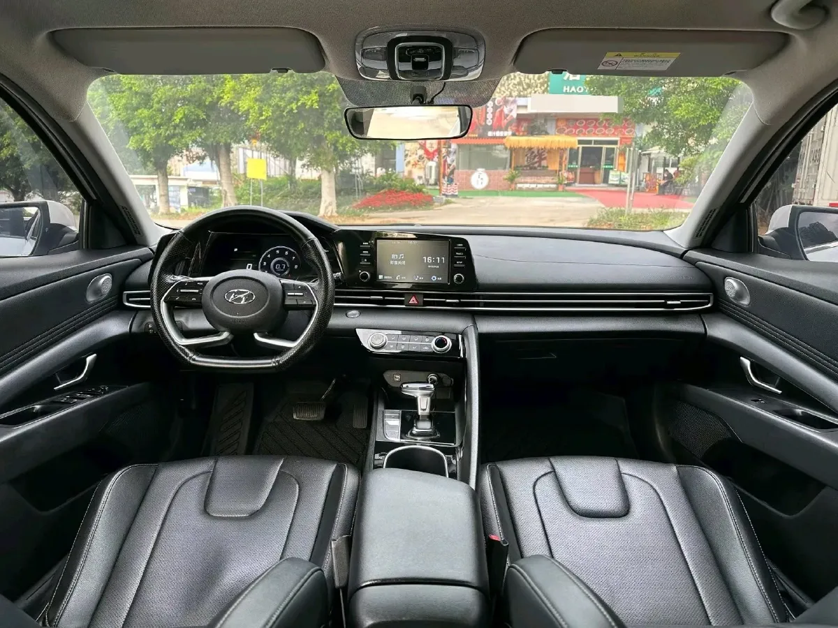 2021 Hyundai Elantra 1.5L 115HP L4 CVT,autocango,china used car exporter,china ev exporter,chinese used car exporter,chinese used ev exporter