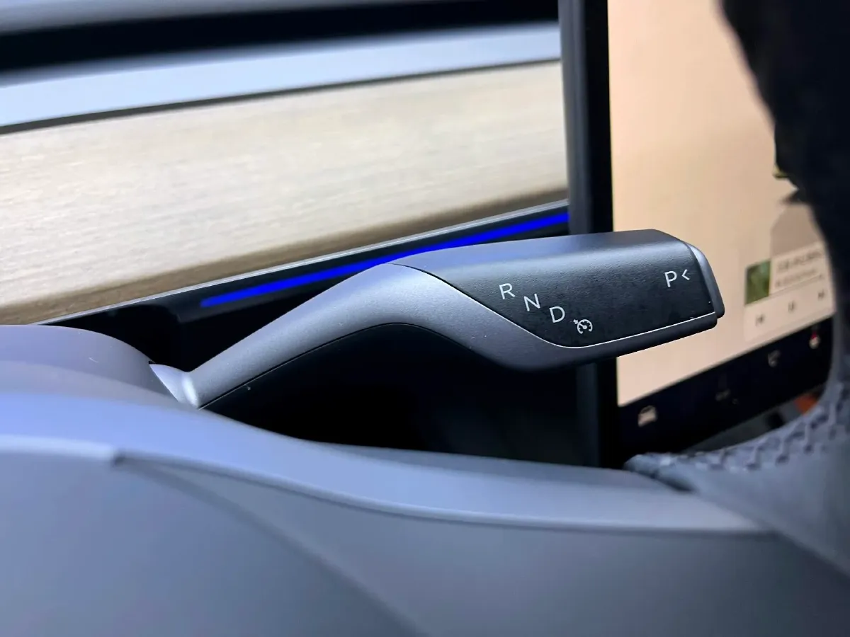 2022 Tesla Model 3 BEV 60KWH,autocango,china used car exporter,china ev exporter,chinese used car exporter,chinese used ev exporter