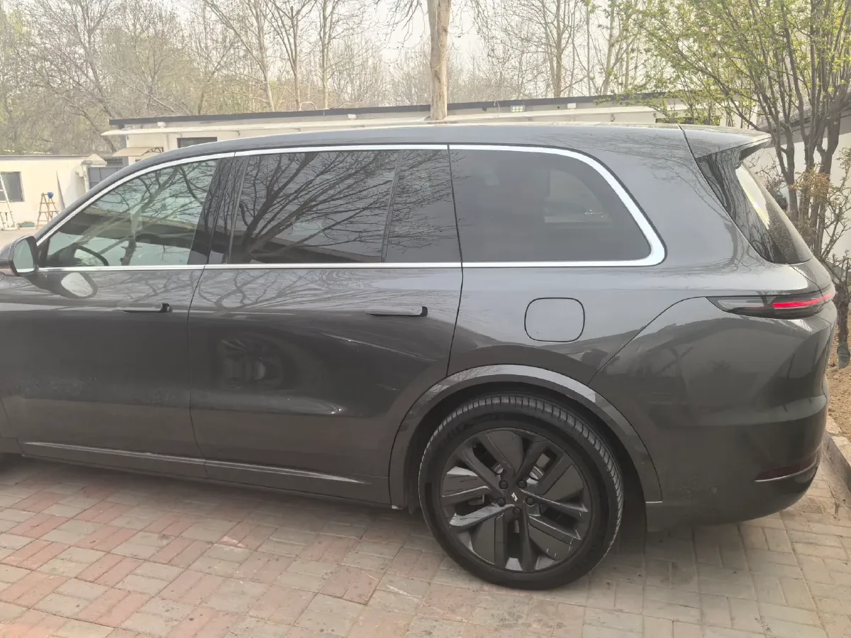 2022 Li L9 Range Extended 154HP REEV 42.6KWH,autocango,china used car exporter,china ev exporter,chinese used car exporter,chinese used ev exporter