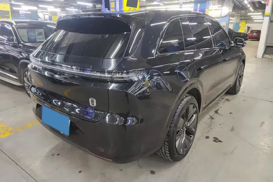 2024 Li L6 Range Extended 154HP L4 REEV 36.8KWH,autocango,china used car exporter,china ev exporter,chinese used car exporter,chinese used ev exporter