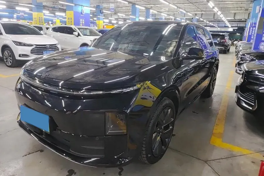 2024 Li L6 Range Extended 154HP L4 REEV 36.8KWH,autocango,china used car exporter,china ev exporter,chinese used car exporter,chinese used ev exporter