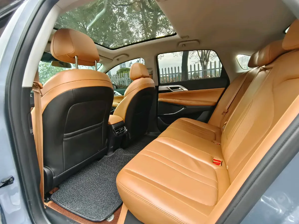 2024 Xpeng P5 BEV 55.4KWH,autocango,china used car exporter,china ev exporter,chinese used car exporter,chinese used ev exporter