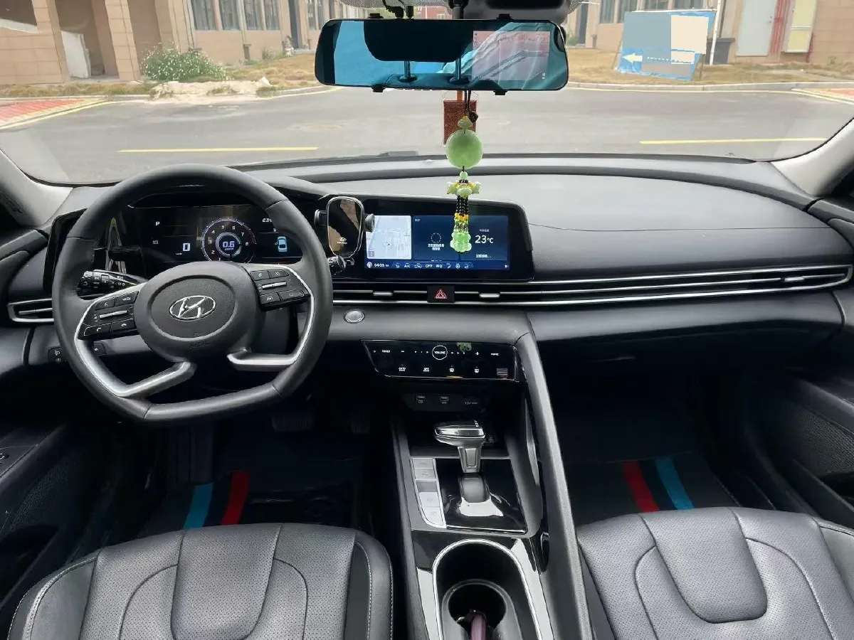 2022 Hyundai Elantra 1.5L 115HP L4 CVT,autocango,china used car exporter,china ev exporter,chinese used car exporter,chinese used ev exporter