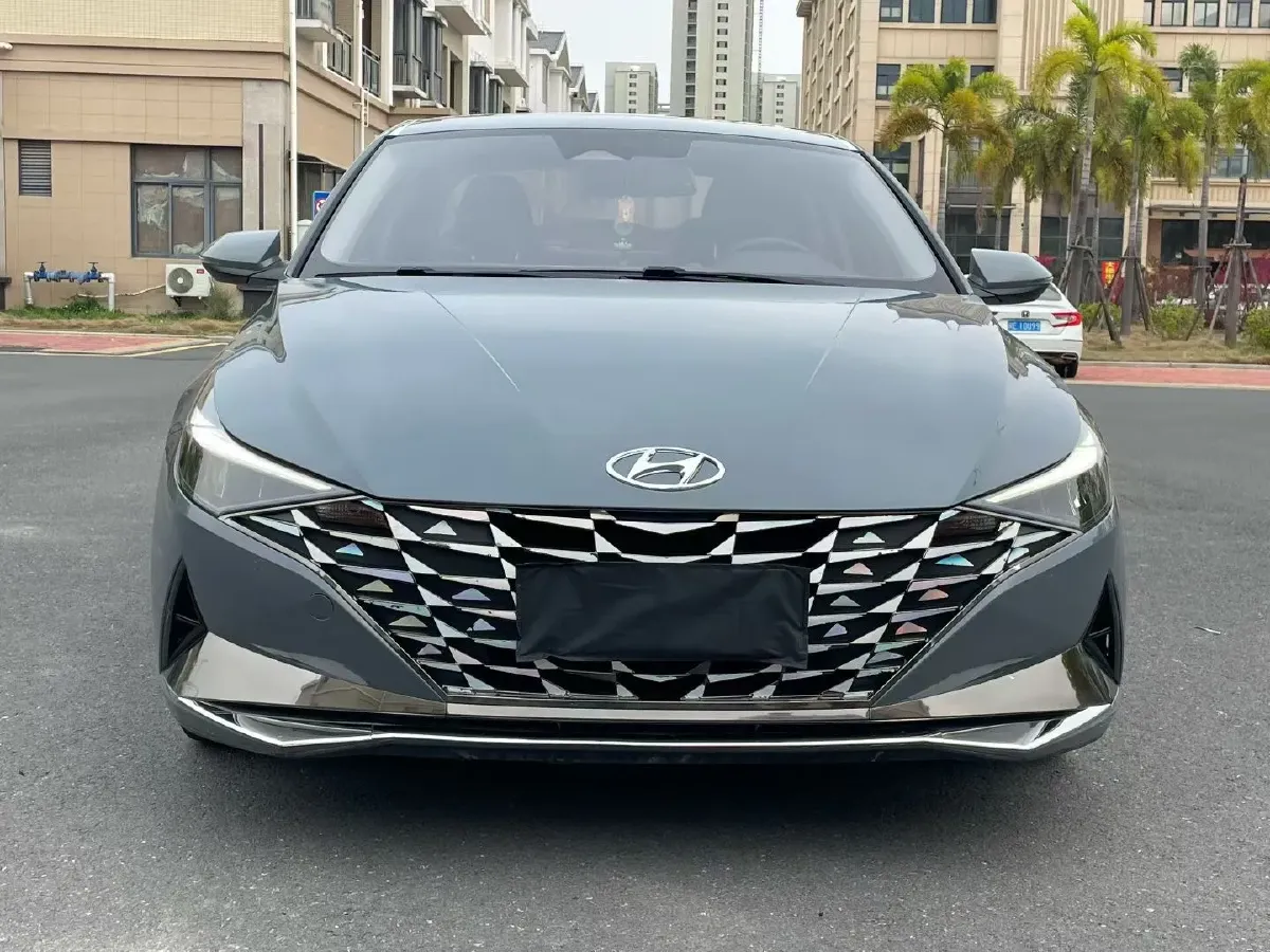 2022 Hyundai Elantra 1.5L 115HP L4 CVT,autocango,china used car exporter,china ev exporter,chinese used car exporter,chinese used ev exporter