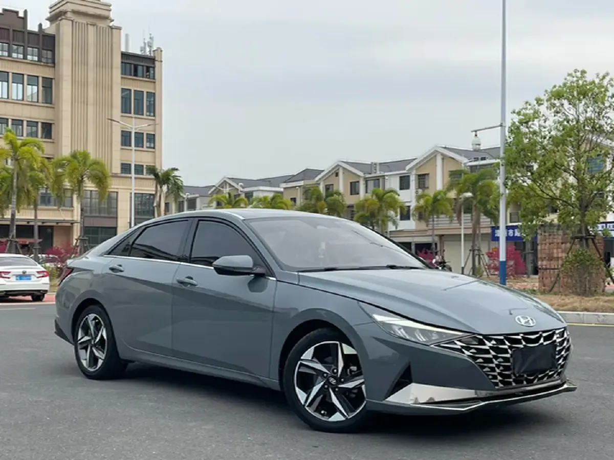 2022 Hyundai Elantra 1.5L 115HP L4 CVT,autocango,china used car exporter,china ev exporter,chinese used car exporter,chinese used ev exporter