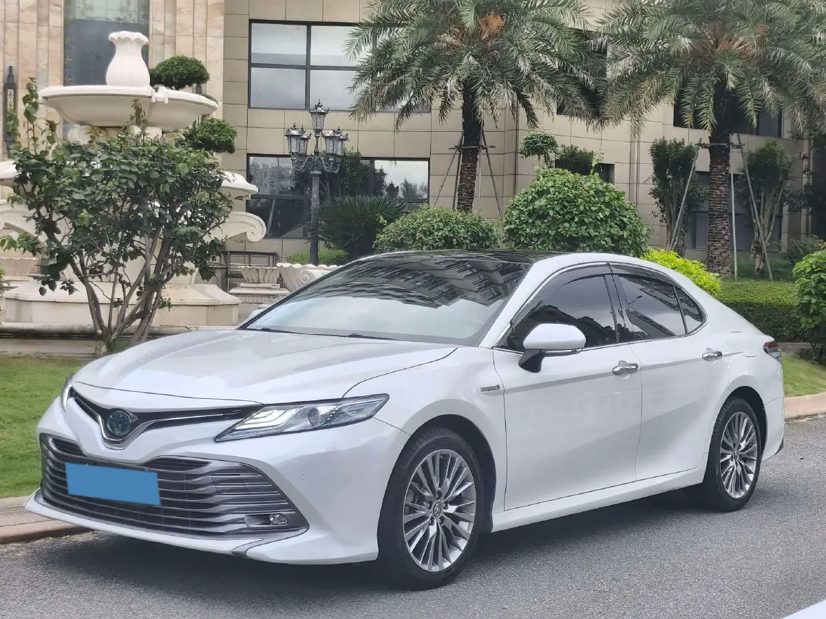 2019 Toyota Camry 2.5L 209HP L4 8AT,autocango,china used car exporter,china ev exporter,chinese used car exporter,chinese used ev exporter