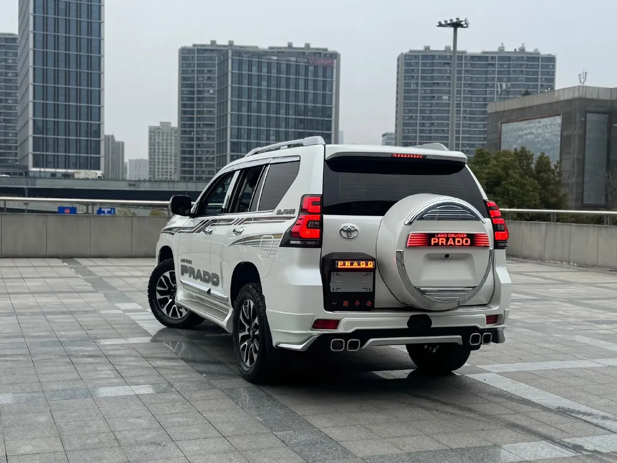 2024 Toyota Land Cruiser Prado 2.4T 282HP L4 8AT Hybrid,autocango,china used car exporter,china ev exporter,chinese used car exporter,chinese used ev exporter