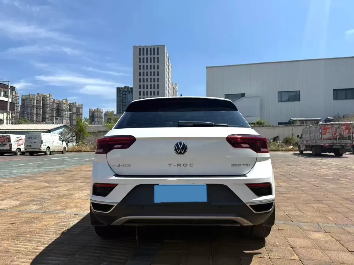 2022 Volkswagen T-Roc 1.4T 150HP L4 7DCT,autocango,china used car exporter,china ev exporter,chinese used car exporter,chinese used ev exporter