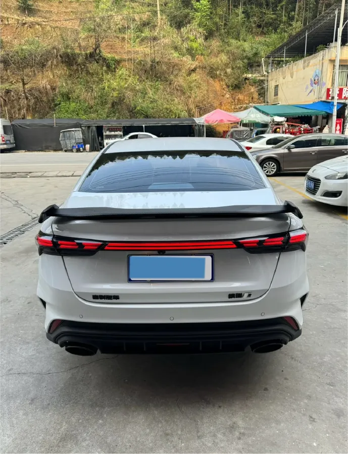 2022 Geely Binray 1.5T 181HP L4 7DCT,autocango,china used car exporter,china ev exporter,chinese used car exporter,chinese used ev exporter
