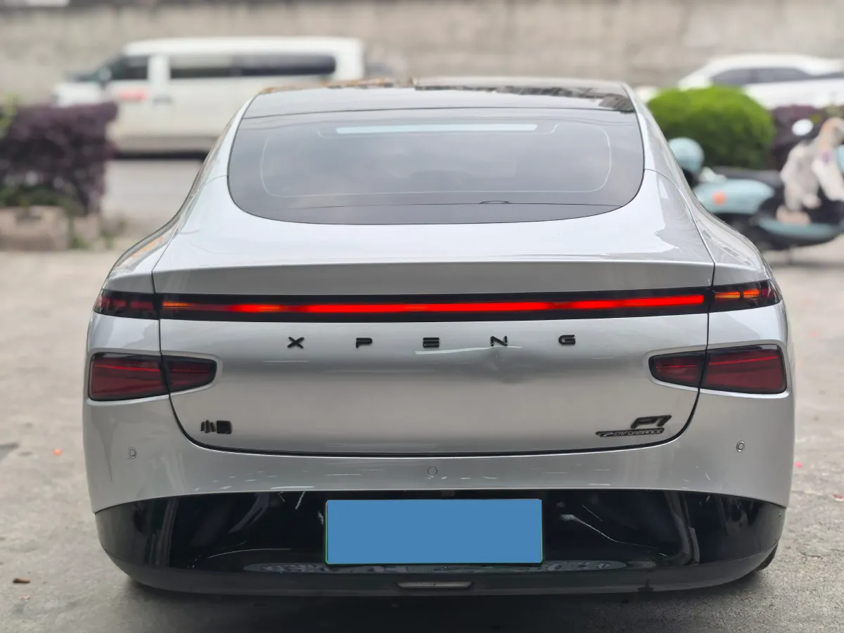 2023 Xpeng P7 BEV 86.2KWH,autocango,china used car exporter,china ev exporter,chinese used car exporter,chinese used ev exporter
