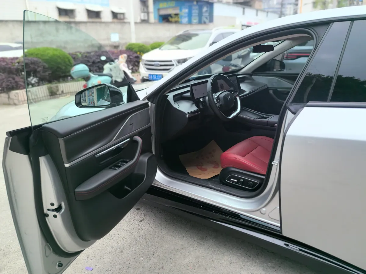 2023 Xpeng P7 BEV 86.2KWH,autocango,china used car exporter,china ev exporter,chinese used car exporter,chinese used ev exporter