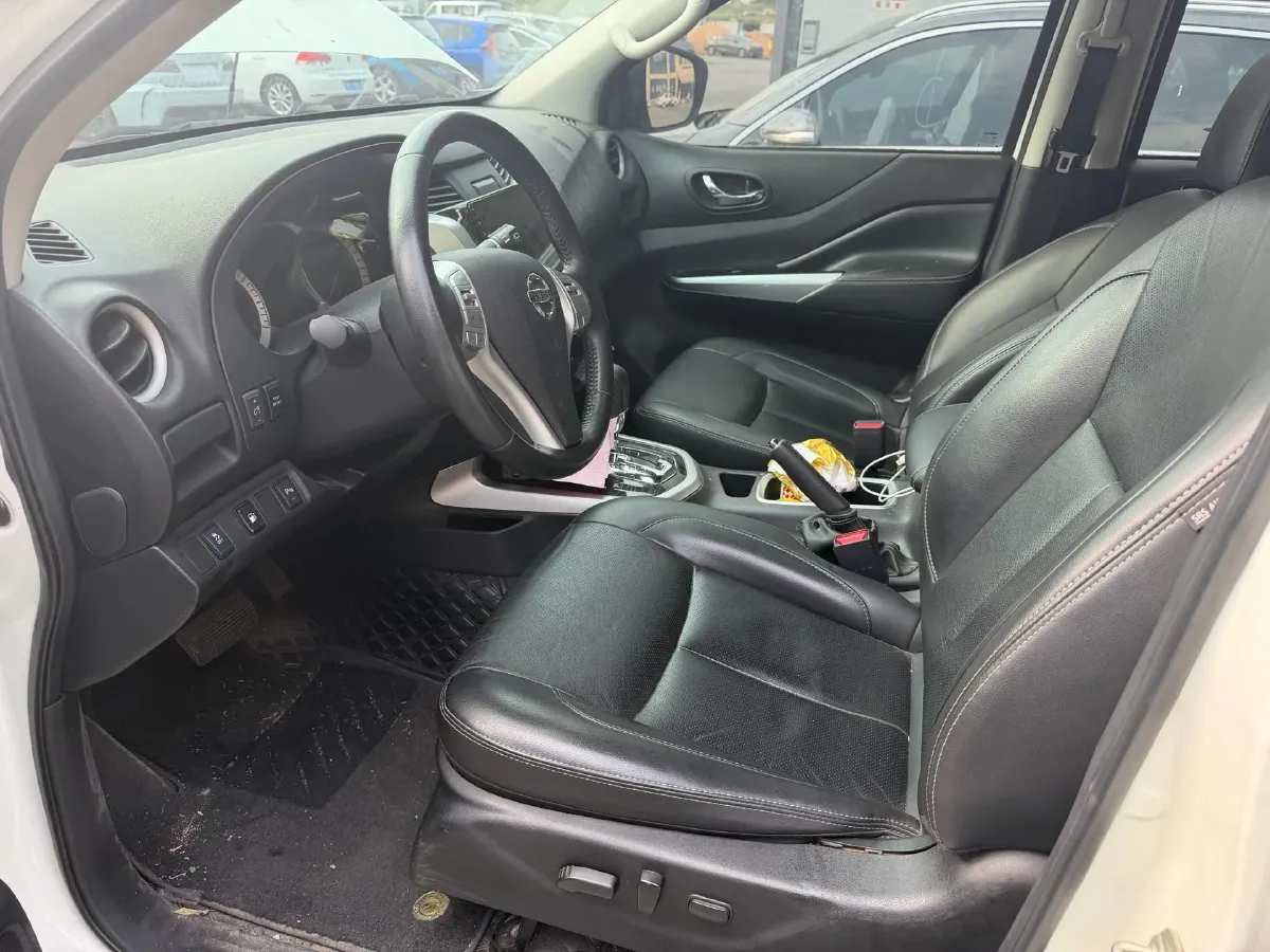 2020 Nissan Terra 2.5L 193HP L4 7AT,autocango,china used car exporter,china ev exporter,chinese used car exporter,chinese used ev exporter