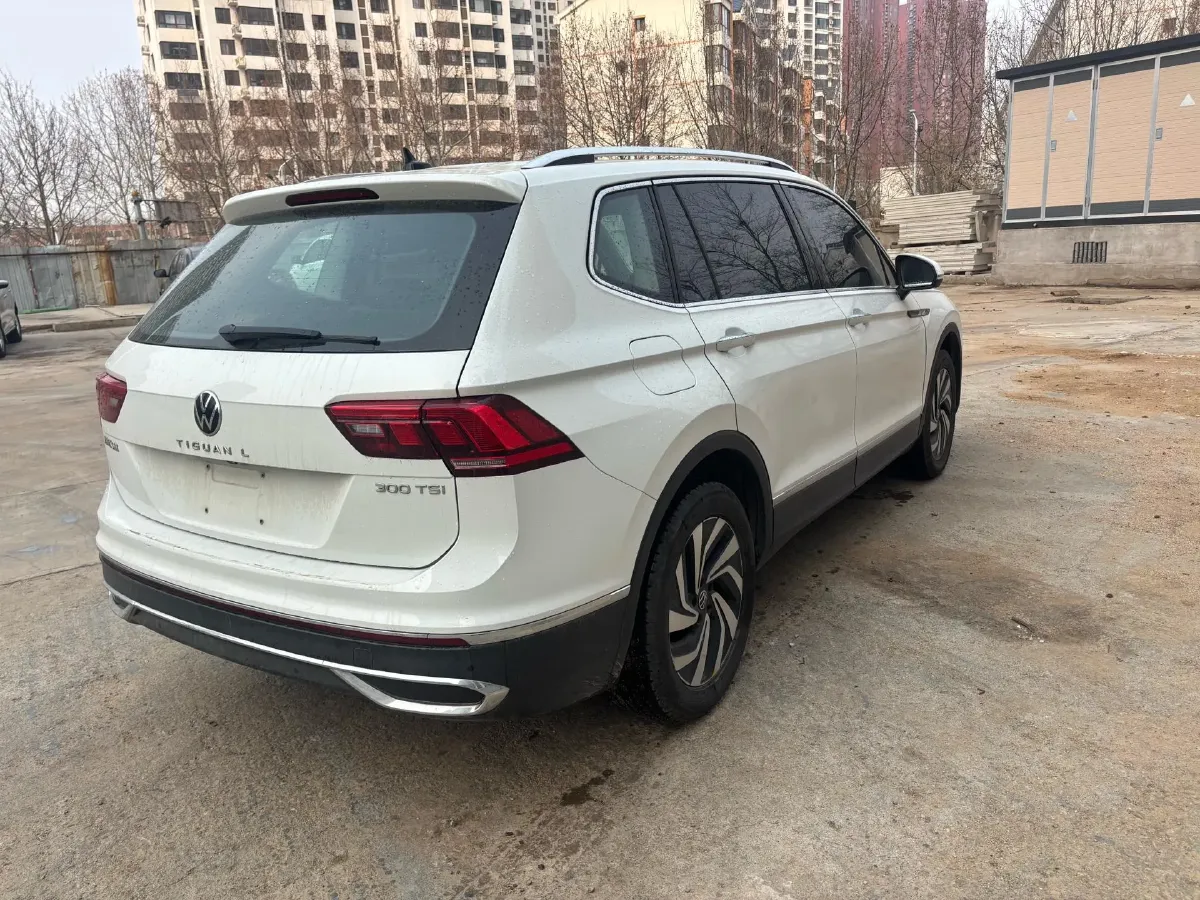 2023 Volkswagen Tiguan L 1.5T 160HP L4 7DCT,autocango,china used car exporter,china ev exporter,chinese used car exporter,chinese used ev exporter