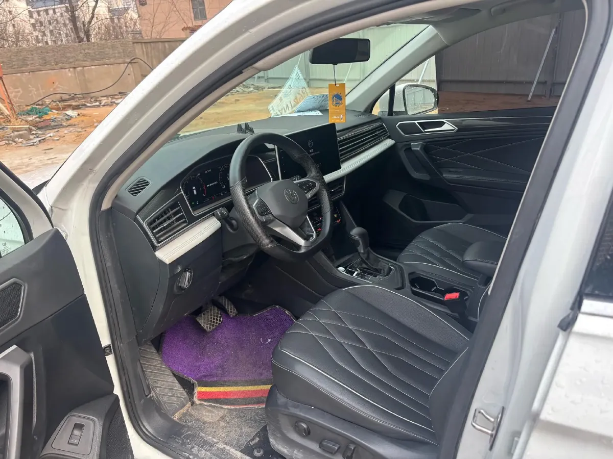 2023 Volkswagen Tiguan L 1.5T 160HP L4 7DCT,autocango,china used car exporter,china ev exporter,chinese used car exporter,chinese used ev exporter