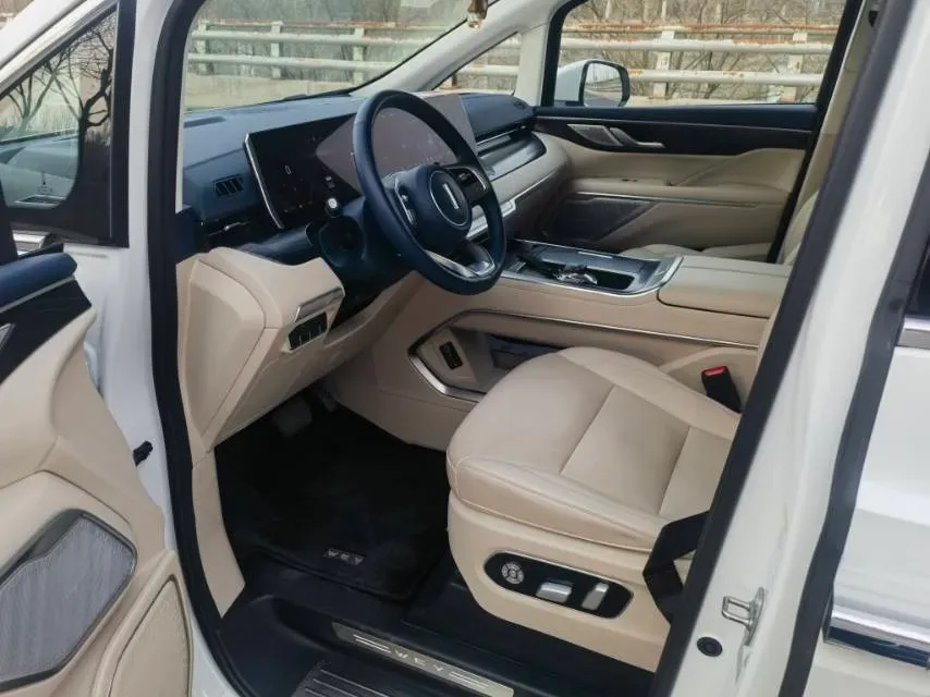 2024 Mercedes-Benz C Class 1.5T 204HP L4 9AT,autocango,china used car exporter,china ev exporter,chinese used car exporter,chinese used ev exporter