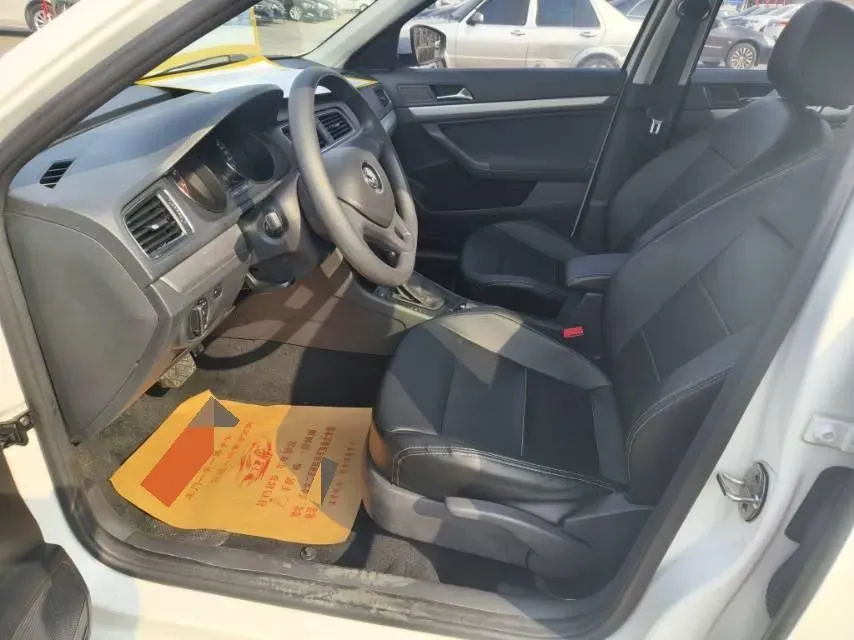 2017 Volkswagen Lavida 1.6L 110HP L4 6AT,autocango,china used car exporter,china ev exporter,chinese used car exporter,chinese used ev exporter