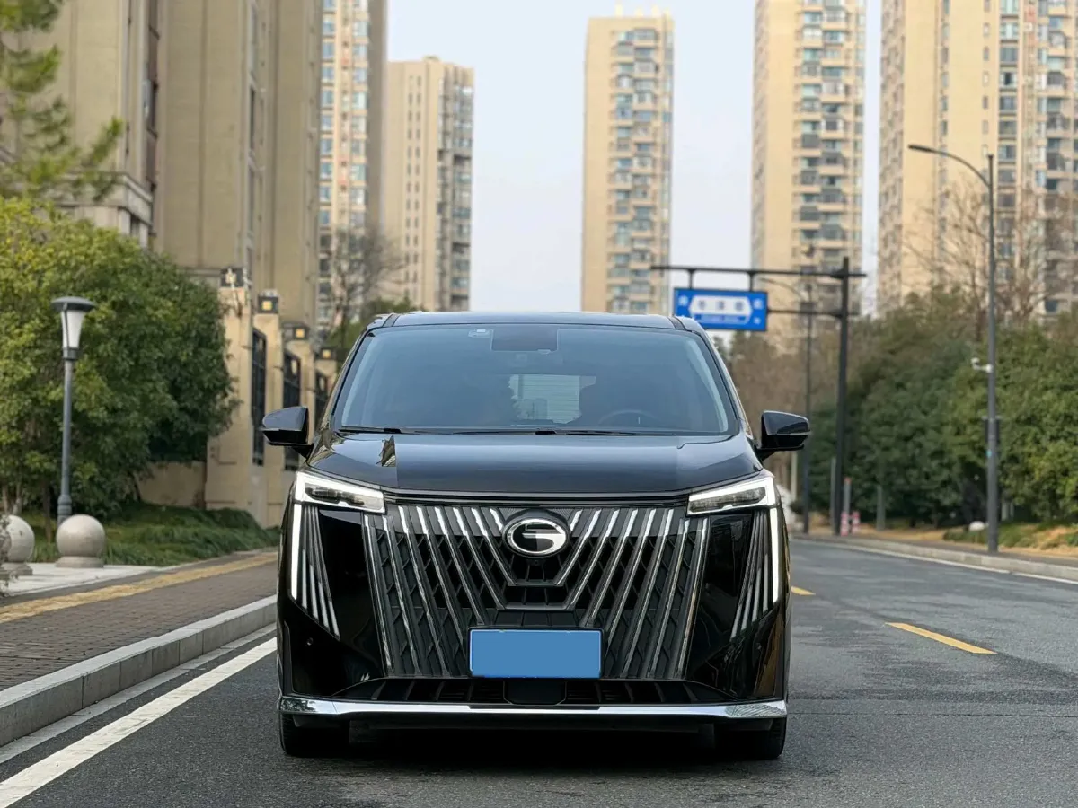 2024 GAC Trumpchi M8 2.0T 252HP L4 8AT,autocango,china used car exporter,china ev exporter,chinese used car exporter,chinese used ev exporter