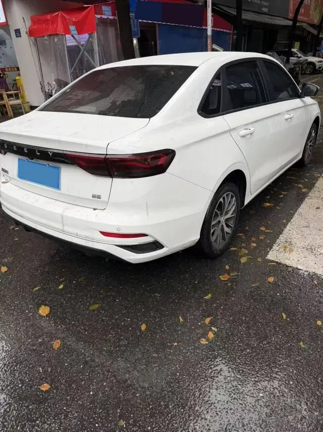 2025 Geely Emgrand 1.5L 127HP L4 5MT,autocango,china used car exporter,china ev exporter,chinese used car exporter,chinese used ev exporter