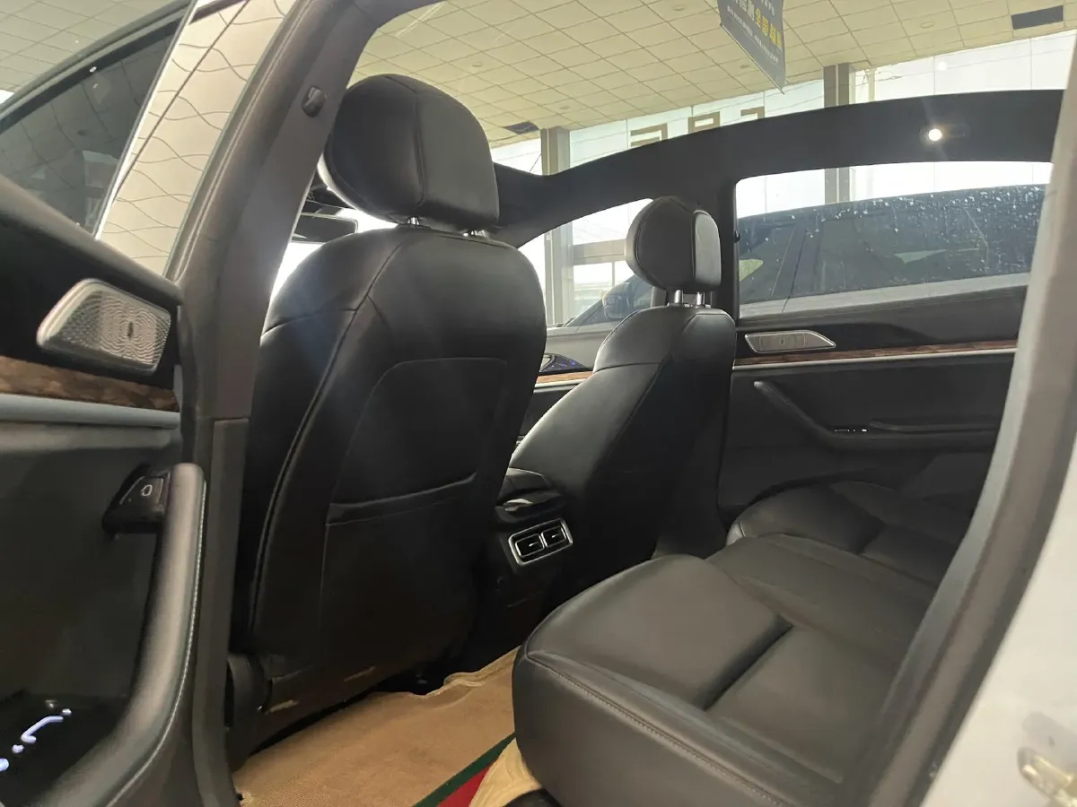 2024 Neta S 1.5L 116HP L4 REEV 43.9KWH,autocango,china used car exporter,china ev exporter,chinese used car exporter,chinese used ev exporter