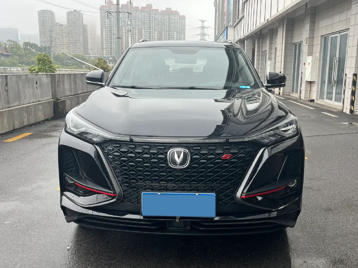 2020 ChangAn CS75 Plus 1.5T 178HP L4 6AT,autocango,china used car exporter,china ev exporter,chinese used car exporter,chinese used ev exporter