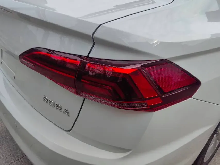 2021 Volkswagen Bora 1.5L 113HP L4 6AT,autocango,china used car exporter,china ev exporter,chinese used car exporter,chinese used ev exporter