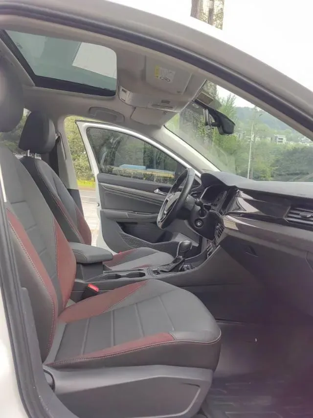 2021 Volkswagen Bora 1.5L 113HP L4 6AT,autocango,china used car exporter,china ev exporter,chinese used car exporter,chinese used ev exporter