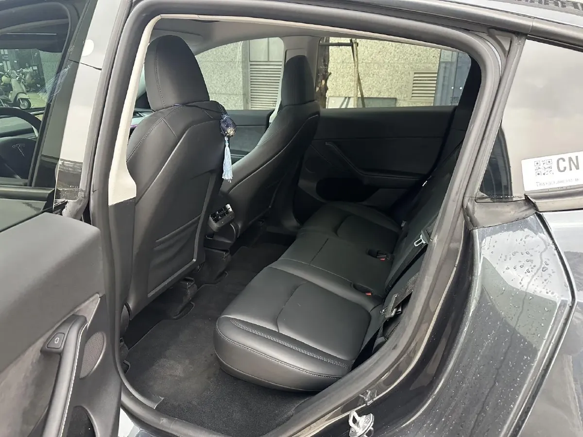 2024 Iveco OuSheng BEV 77.28KWH,autocango,china used car exporter,china ev exporter,chinese used car exporter,chinese used ev exporter