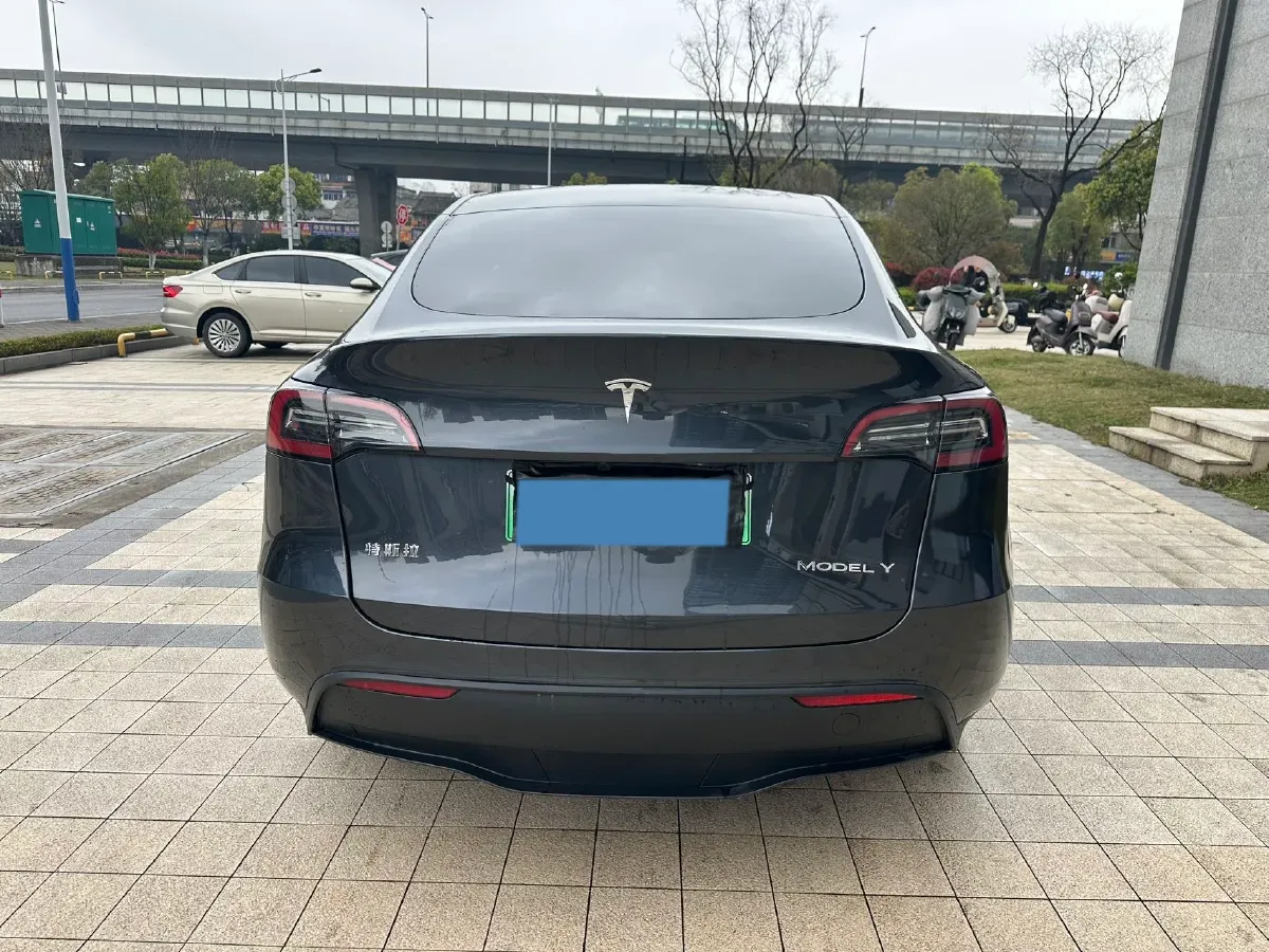 2024 Iveco OuSheng BEV 77.28KWH,autocango,china used car exporter,china ev exporter,chinese used car exporter,chinese used ev exporter