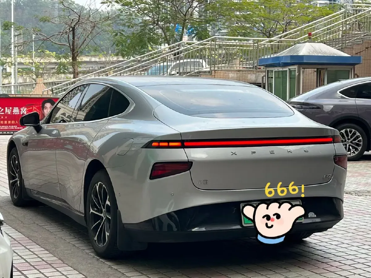 2023 Xpeng P7 BEV 70.8KWH,autocango,china used car exporter,china ev exporter,chinese used car exporter,chinese used ev exporter