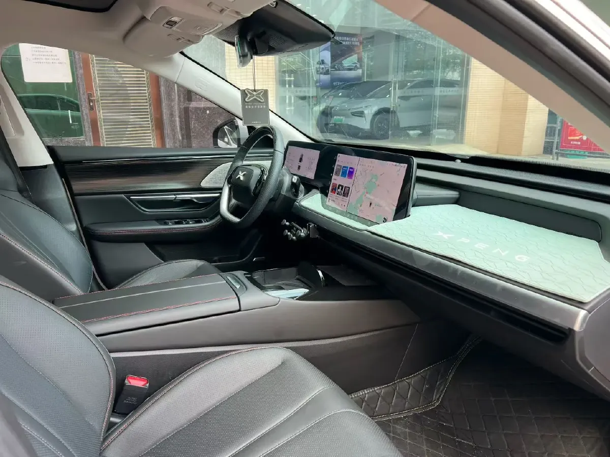 2023 Xpeng P7 BEV 70.8KWH,autocango,china used car exporter,china ev exporter,chinese used car exporter,chinese used ev exporter