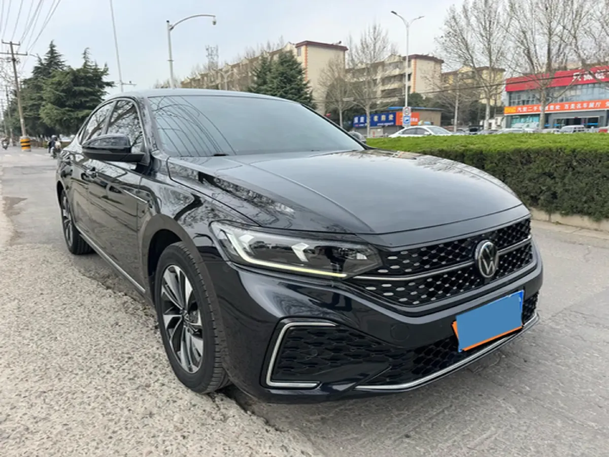 2022 Skoda Kodiak GT 2.0T 186HP L4 7DCT,autocango,china used car exporter,china ev exporter,chinese used car exporter,chinese used ev exporter