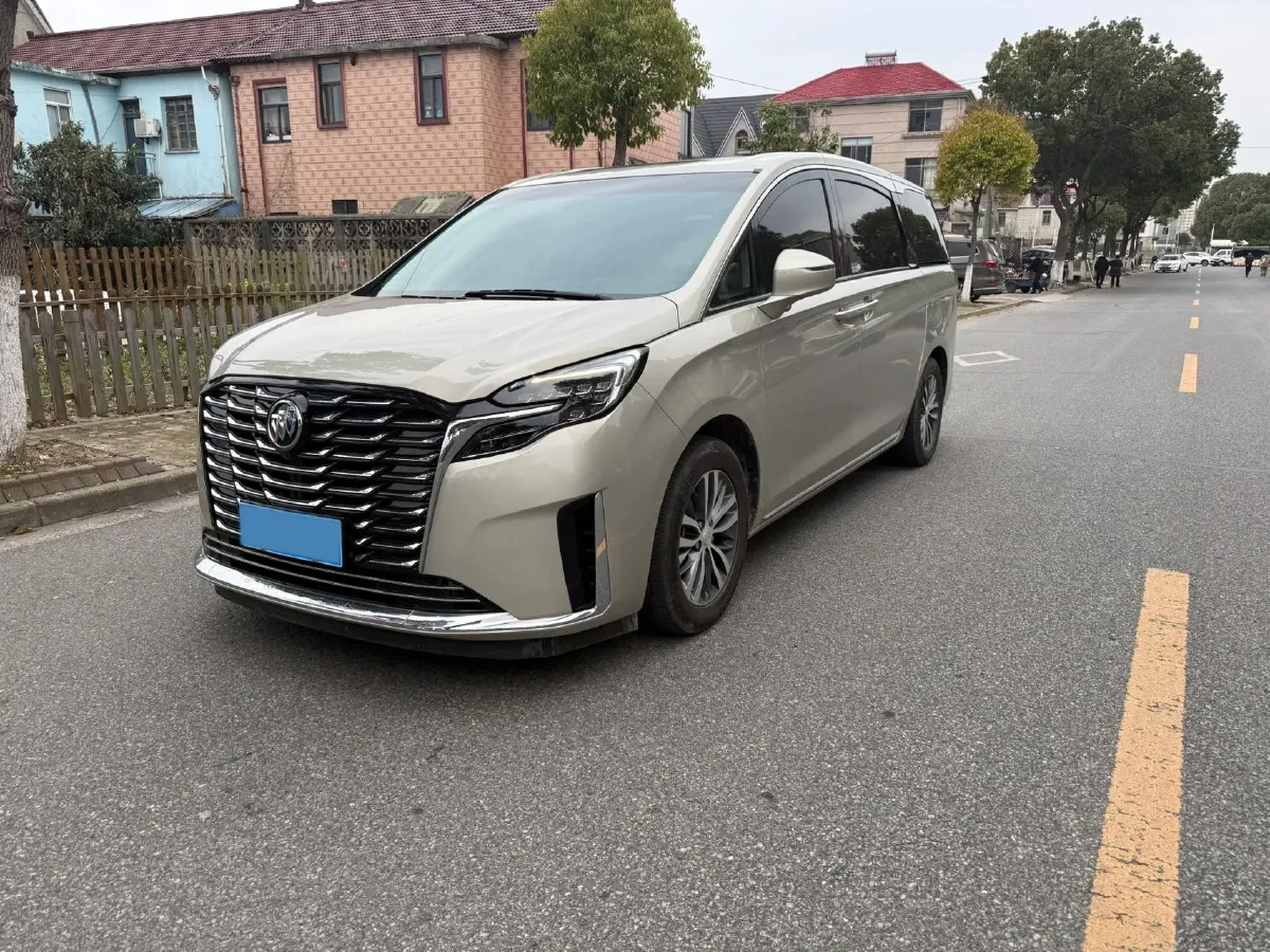 2022 Buick GL8 2.0T 237HP L4 9AT,autocango,china used car exporter,china ev exporter,chinese used car exporter,chinese used ev exporter