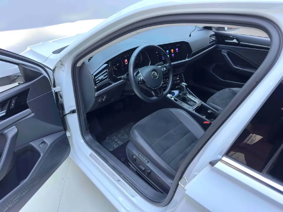 2022 Volkswagen Sagitar 1.4T 150HP L4 7DCT,autocango,china used car exporter,china ev exporter,chinese used car exporter,chinese used ev exporter