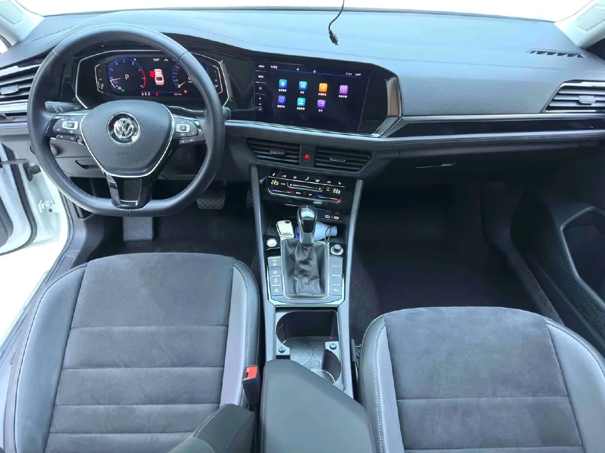 2022 Volkswagen Sagitar 1.4T 150HP L4 7DCT,autocango,china used car exporter,china ev exporter,chinese used car exporter,chinese used ev exporter