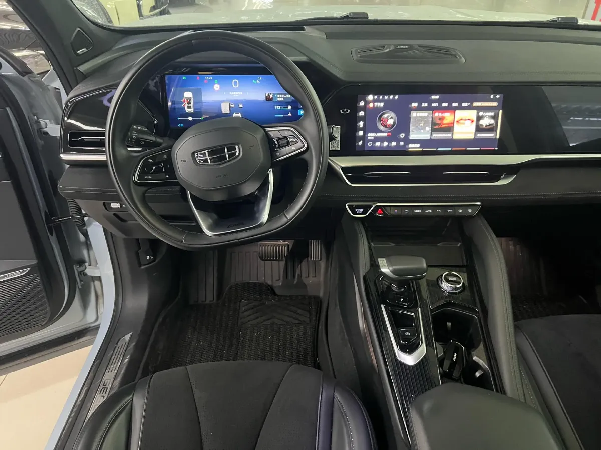 2022 Citroen C5 X 1.6T 175HP L4 8AT,autocango,china used car exporter,china ev exporter,chinese used car exporter,chinese used ev exporter