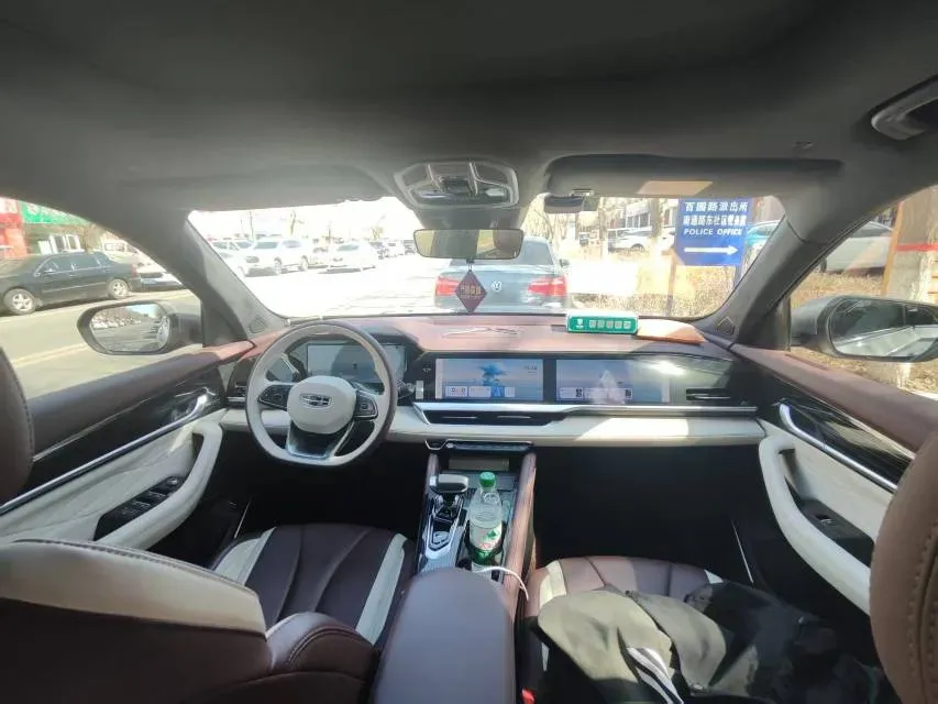 2024 Geely Monjaro 2.0T 238HP L4 8AT,autocango,china used car exporter,china ev exporter,chinese used car exporter,chinese used ev exporter