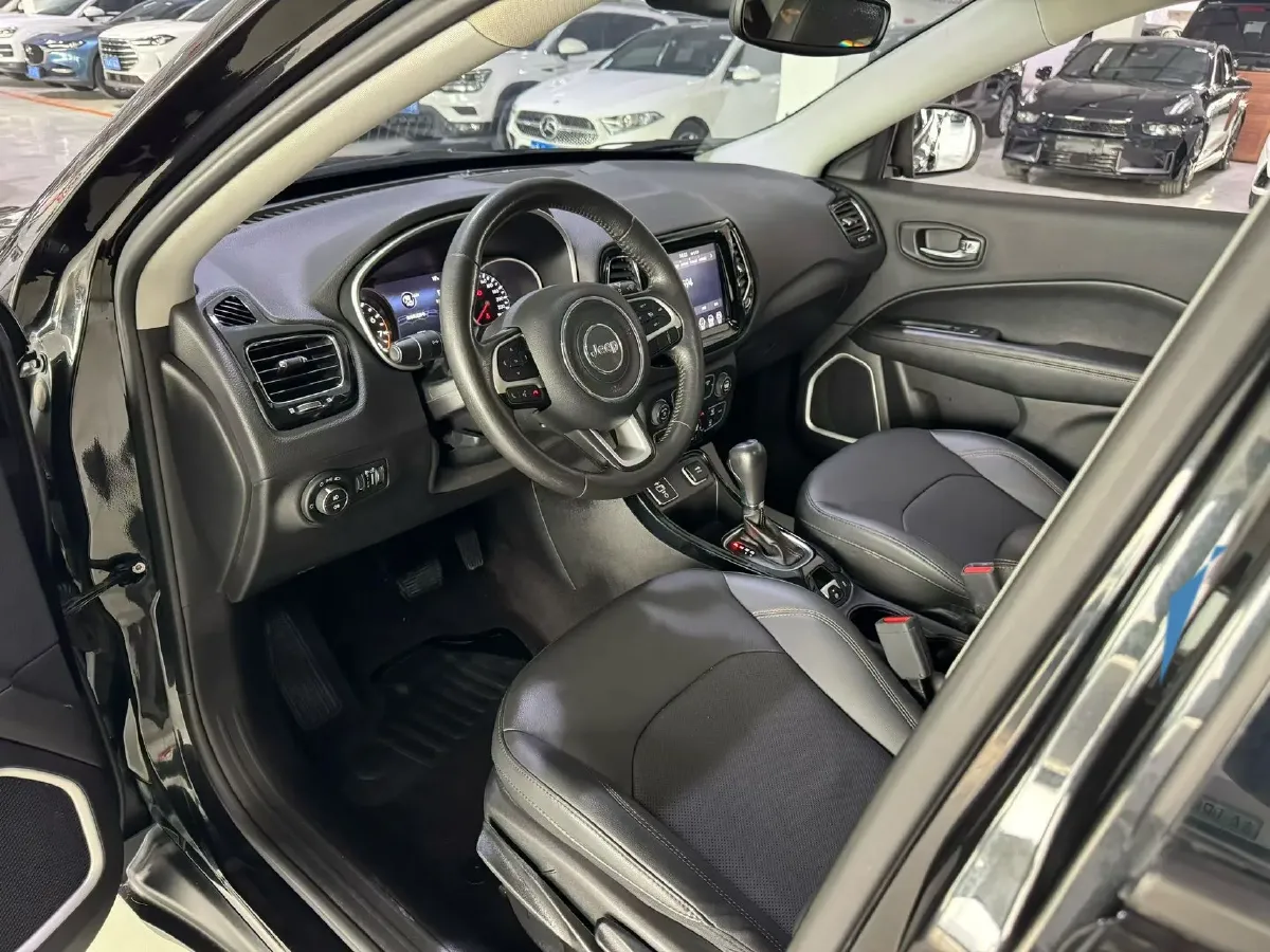 2020 Jeep Compass 1.3T 173HP L4 7DCT,autocango,china used car exporter,china ev exporter,chinese used car exporter,chinese used ev exporter