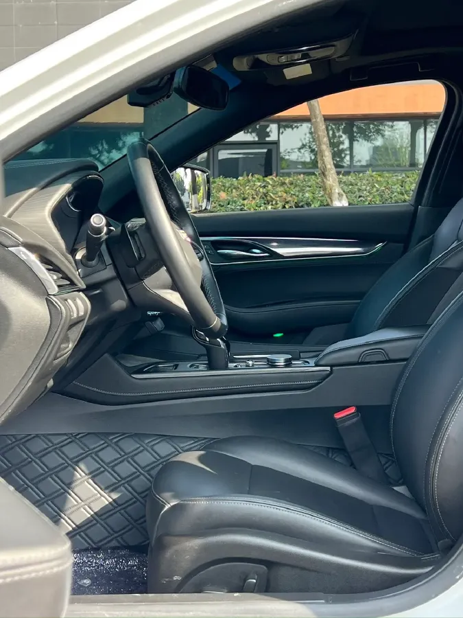 2020 Cadillac CT5 2.0T 237HP L4 10AT,autocango,china used car exporter,china ev exporter,chinese used car exporter,chinese used ev exporter