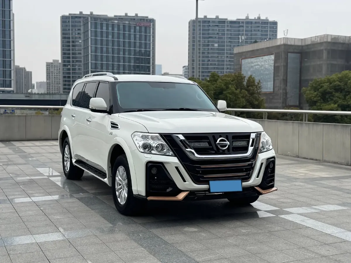 2018 Nissan Patrol 4.0L 279HP V6 7AT,autocango,china used car exporter,china ev exporter,chinese used car exporter,chinese used ev exporter