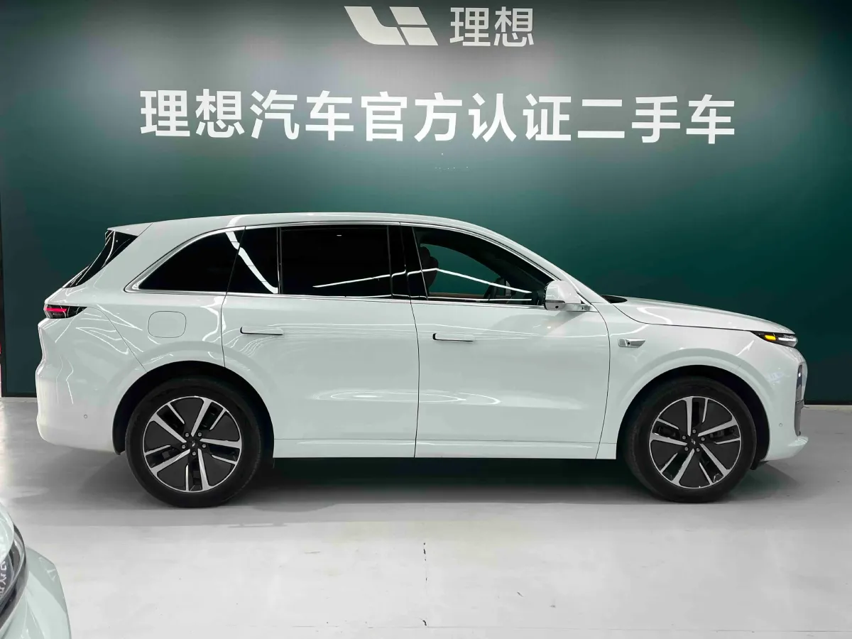 2024 Li L6 Range Extended 154HP L4 REEV 36.8KWH,autocango,china used car exporter,china ev exporter,chinese used car exporter,chinese used ev exporter