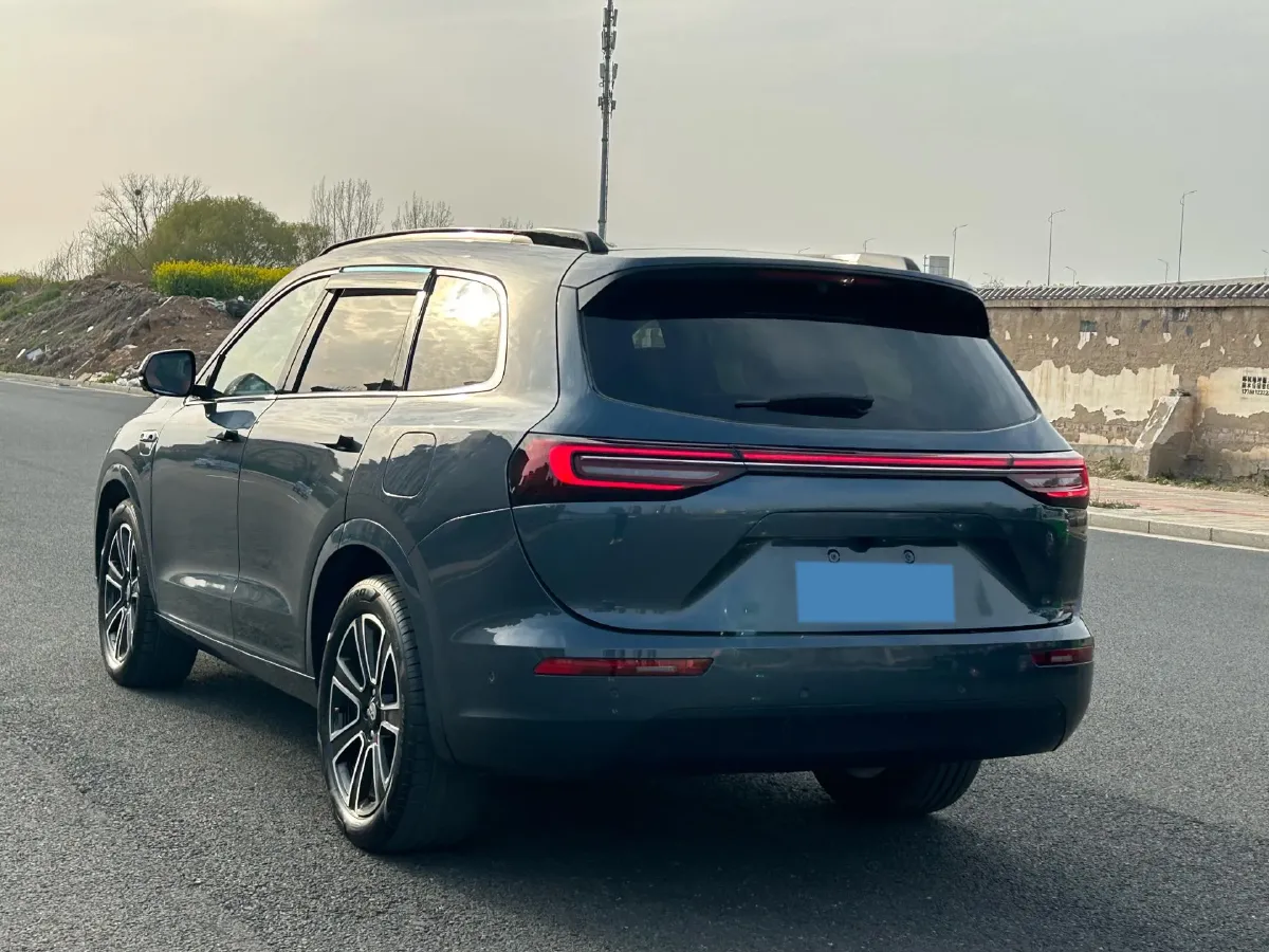 2024 AITO AITO M7 1.5T 152HP L4 REEV 42KWH,autocango,china used car exporter,china ev exporter,chinese used car exporter,chinese used ev exporter